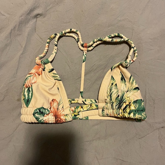 Montce Other - Montce Top